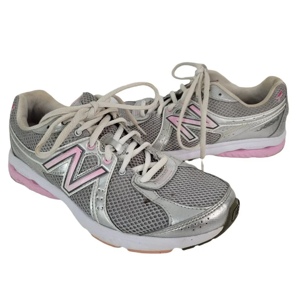 New Balance Womens Susan G Komen WW665KM Size 8 Gray Breast Cancer Sneakers